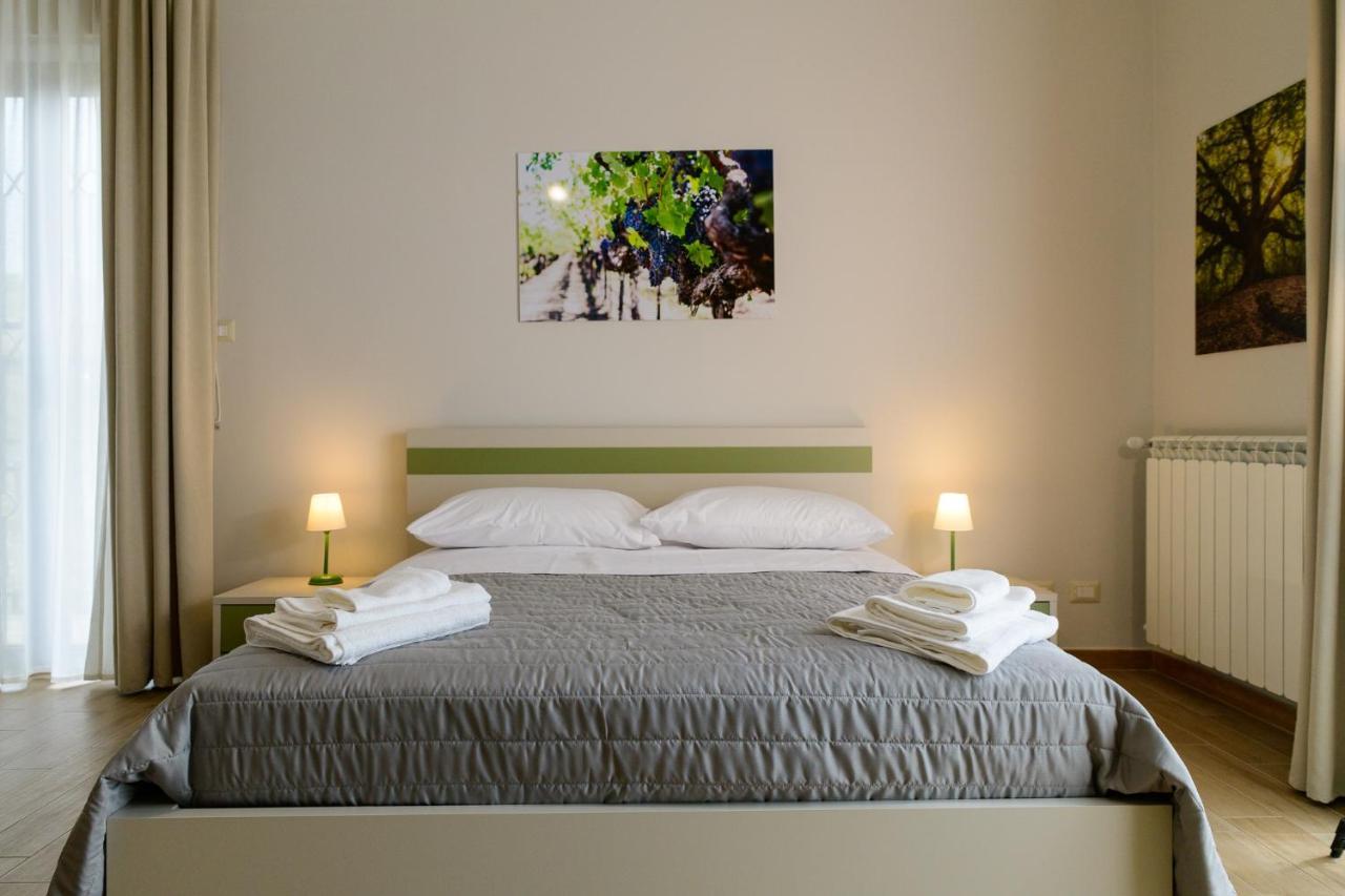 Bee Happy - Bed And Breakfast Цафферана-Етнеа Екстер'єр фото