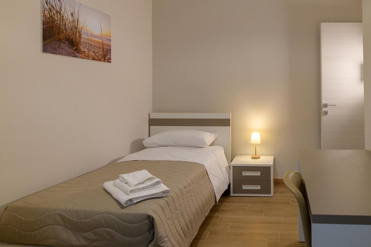 Bee Happy - Bed And Breakfast Цафферана-Етнеа Екстер'єр фото